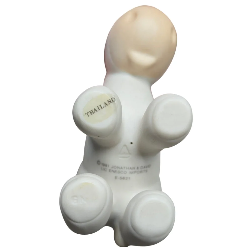 Precious Moments Collectible Figurine - Picture 3 of 3